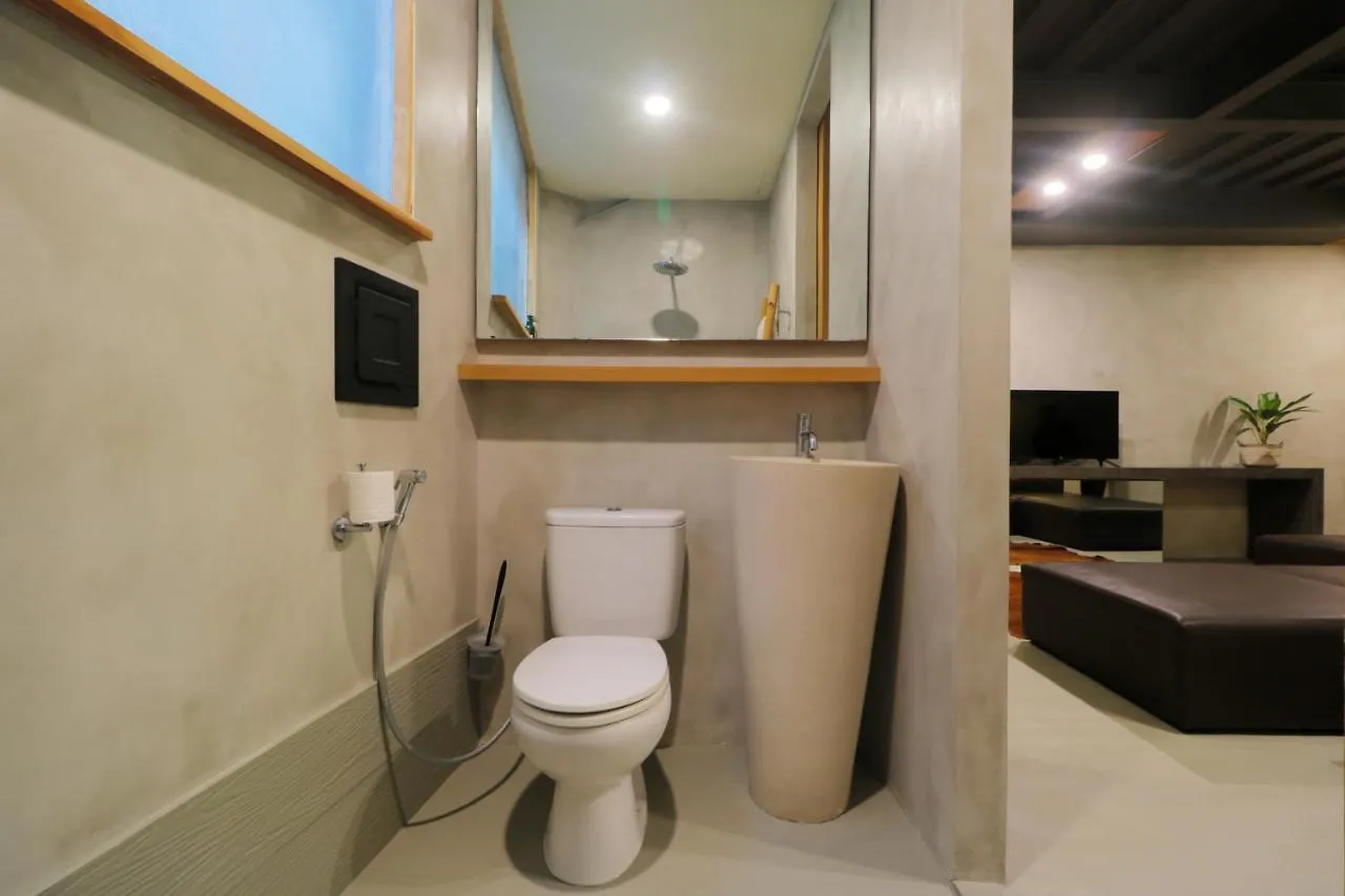 Clio Apartment Seminyak  Aparthotel